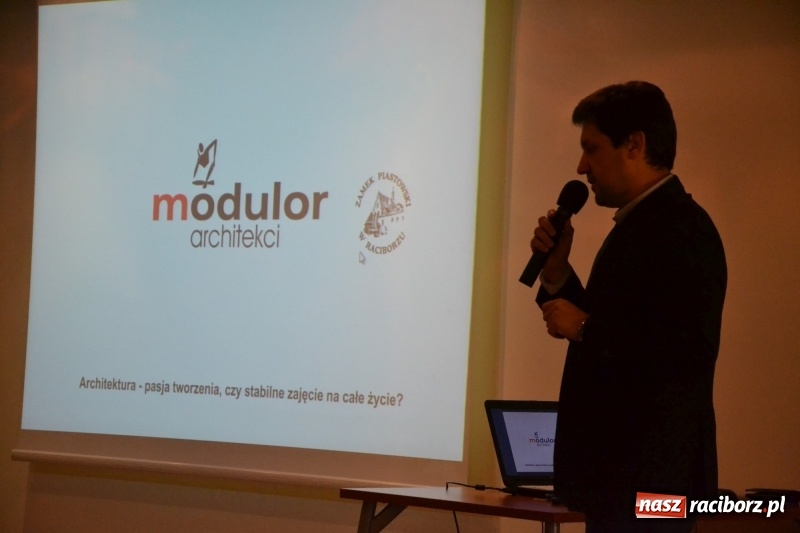 Zdjęcie w galerii na portalu naszraciborz.pl: Światowy Tydzień Przedsiębiorczości ruszył na Zamku Piastowskim wiadomości z regionu