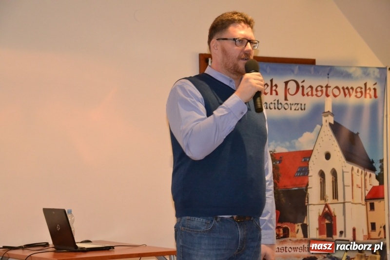 Zdjęcie w galerii na portalu naszraciborz.pl: Światowy Tydzień Przedsiębiorczości ruszył na Zamku Piastowskim wiadomości z regionu