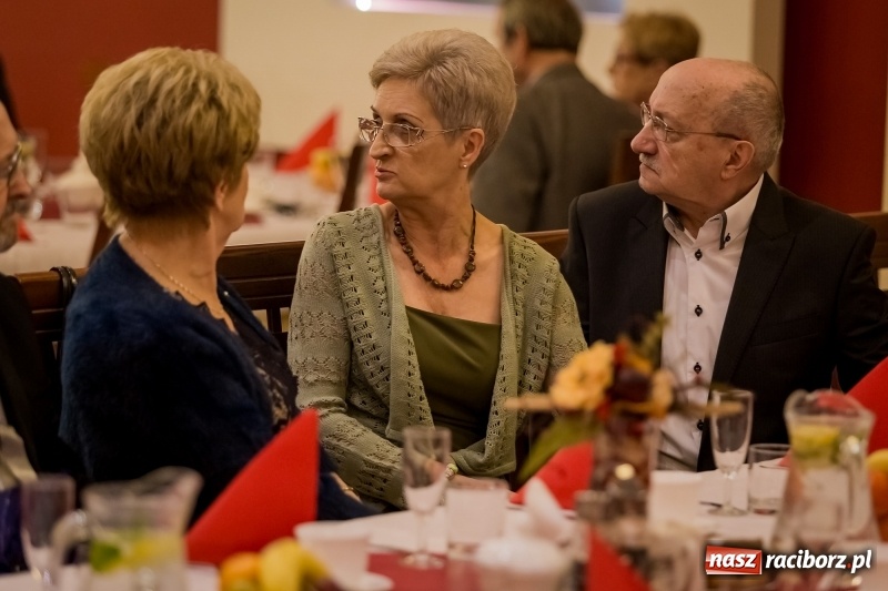 Zdjęcie w galerii na portalu naszraciborz.pl: Koło Racibórz-Centrum PZERiI świętowało Dzień Seniora wiadomości z regionu