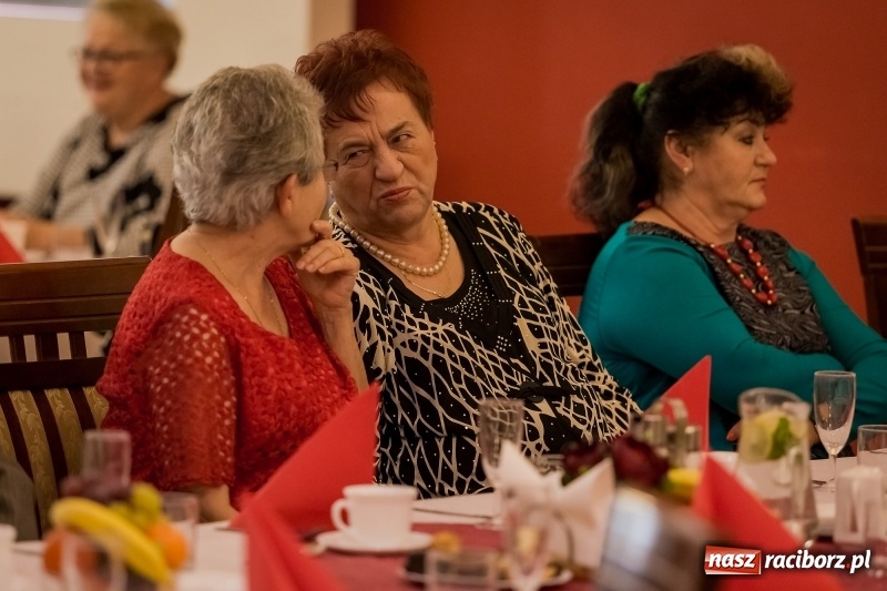 Zdjęcie w galerii na portalu naszraciborz.pl: Koło Racibórz-Centrum PZERiI świętowało Dzień Seniora wiadomości z regionu