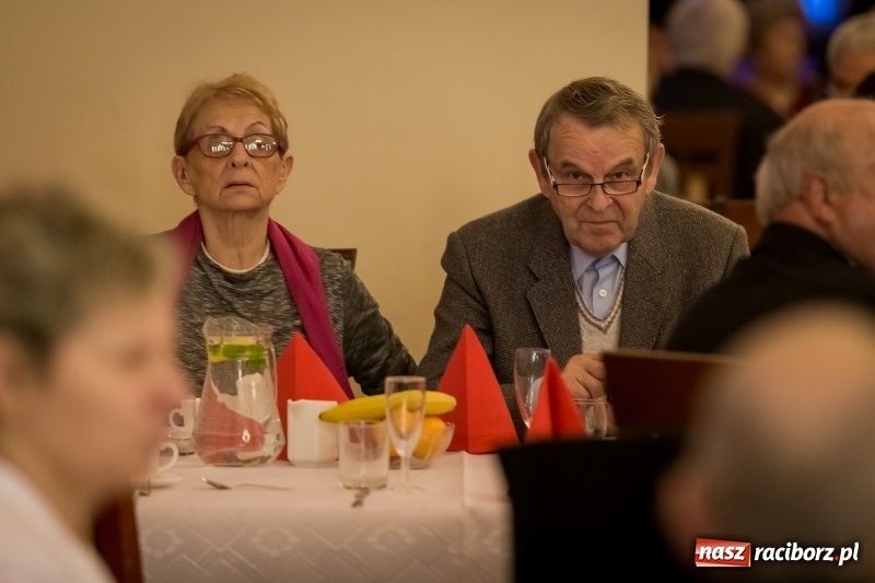 Zdjęcie w galerii na portalu naszraciborz.pl: Koło Racibórz-Centrum PZERiI świętowało Dzień Seniora wiadomości z regionu