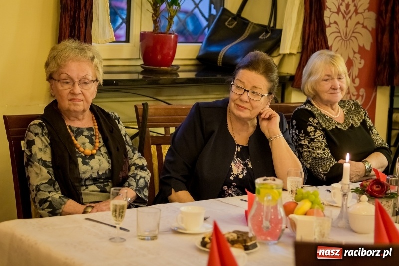 Zdjęcie w galerii na portalu naszraciborz.pl: Koło Racibórz-Centrum PZERiI świętowało Dzień Seniora wiadomości z regionu