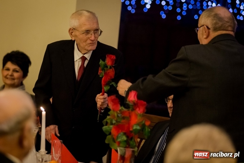 Zdjęcie w galerii na portalu naszraciborz.pl: Koło Racibórz-Centrum PZERiI świętowało Dzień Seniora wiadomości z regionu