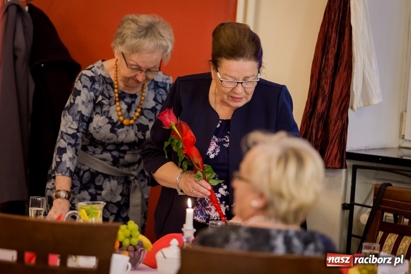Zdjęcie w galerii na portalu naszraciborz.pl: Koło Racibórz-Centrum PZERiI świętowało Dzień Seniora wiadomości z regionu