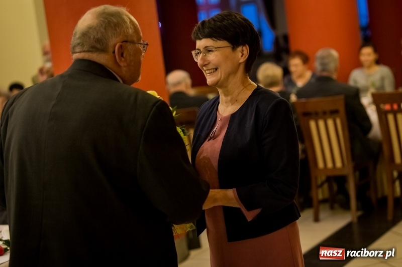 Zdjęcie w galerii na portalu naszraciborz.pl: Koło Racibórz-Centrum PZERiI świętowało Dzień Seniora wiadomości z regionu