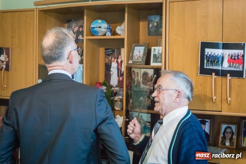 Zdjęcie w galerii na portalu naszraciborz.pl: Platynowa rocznica małżeństwa Państwa Anny i Aleksandra Bednarzów wiadomości z regionu