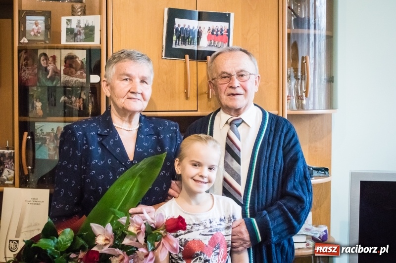 Zdjęcie w galerii na portalu naszraciborz.pl: Platynowa rocznica małżeństwa Państwa Anny i Aleksandra Bednarzów wiadomości z regionu