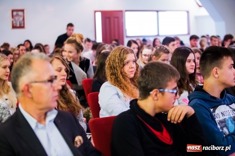 Zdjęcie w galerii na portalu naszraciborz.pl: Mieszko inspiruje. Światowy Tydzień Przedsiębiorczości na zamku  wiadomości z regionu