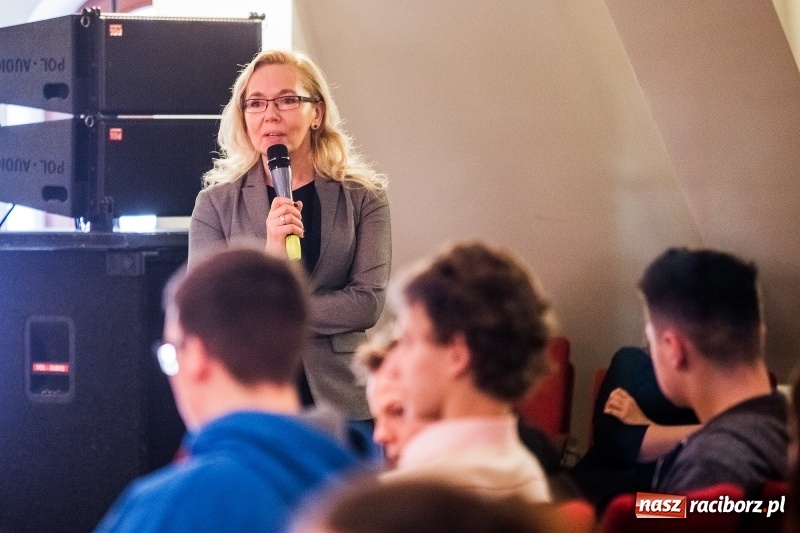 Zdjęcie w galerii na portalu naszraciborz.pl: Mieszko inspiruje. Światowy Tydzień Przedsiębiorczości na zamku  wiadomości z regionu