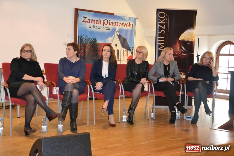 Zdjęcie w galerii na portalu naszraciborz.pl: Mieszko inspiruje. Światowy Tydzień Przedsiębiorczości na zamku  wiadomości z regionu