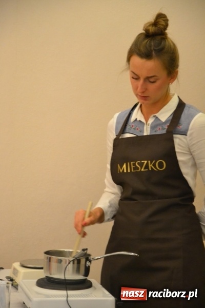 Zdjęcie w galerii na portalu naszraciborz.pl: Mieszko inspiruje. Światowy Tydzień Przedsiębiorczości na zamku  wiadomości z regionu