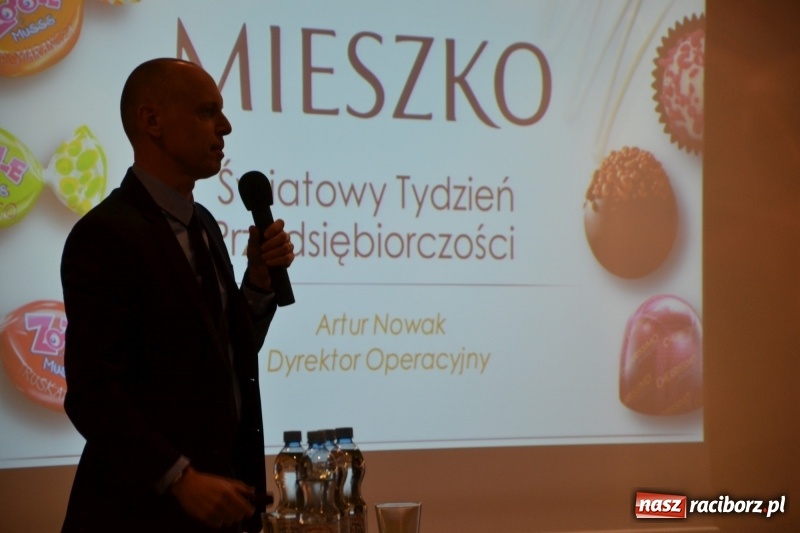 Zdjęcie w galerii na portalu naszraciborz.pl: Mieszko inspiruje. Światowy Tydzień Przedsiębiorczości na zamku  wiadomości z regionu
