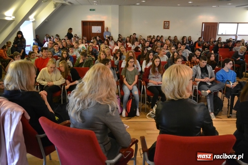 Zdjęcie w galerii na portalu naszraciborz.pl: Mieszko inspiruje. Światowy Tydzień Przedsiębiorczości na zamku  wiadomości z regionu