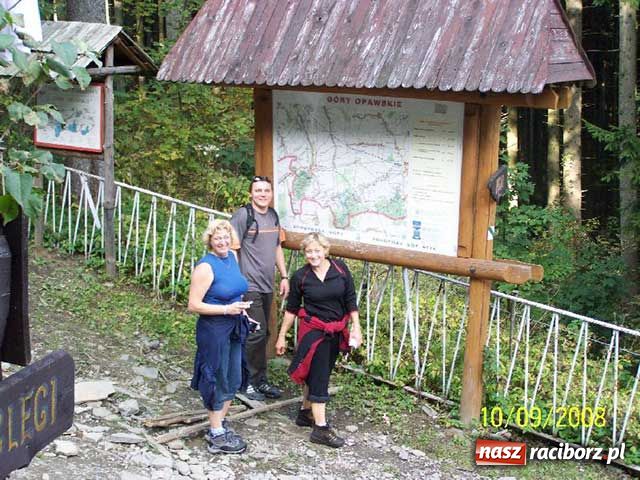 Zdjęcie w galerii na portalu naszraciborz.pl: Młodzież współpracuje wiadomości z regionu