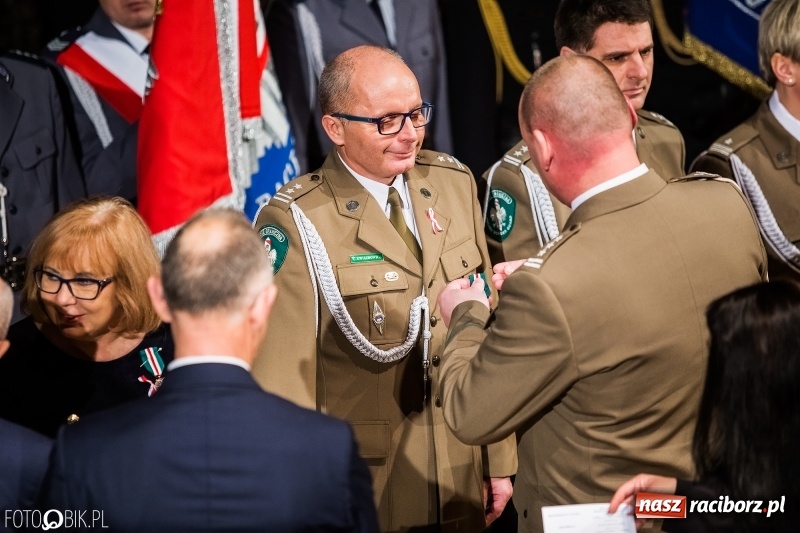Zdjęcie w galerii na portalu naszraciborz.pl: Raciborskie obchody Narodowego Święta Niepodległości i Dnia Służby Cywilnej wiadomości z regionu