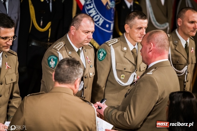 Zdjęcie w galerii na portalu naszraciborz.pl: Raciborskie obchody Narodowego Święta Niepodległości i Dnia Służby Cywilnej wiadomości z regionu