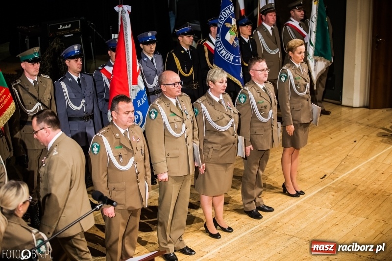 Zdjęcie w galerii na portalu naszraciborz.pl: Raciborskie obchody Narodowego Święta Niepodległości i Dnia Służby Cywilnej wiadomości z regionu