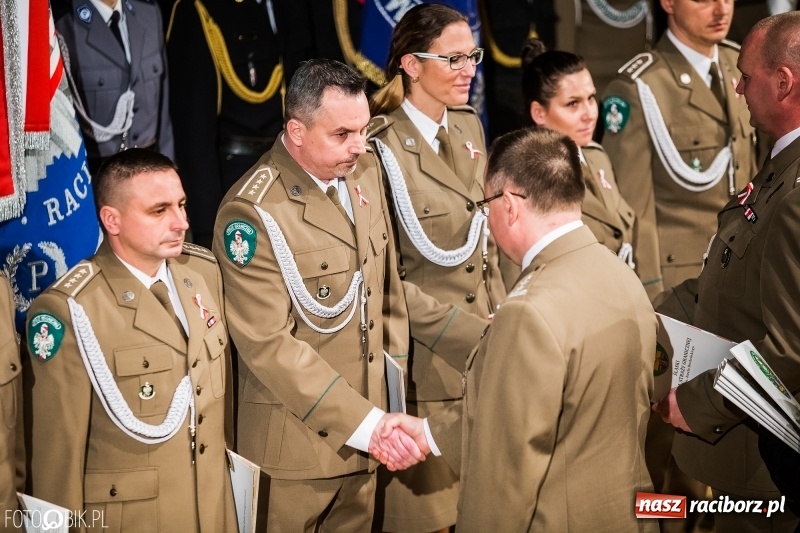 Zdjęcie w galerii na portalu naszraciborz.pl: Raciborskie obchody Narodowego Święta Niepodległości i Dnia Służby Cywilnej wiadomości z regionu
