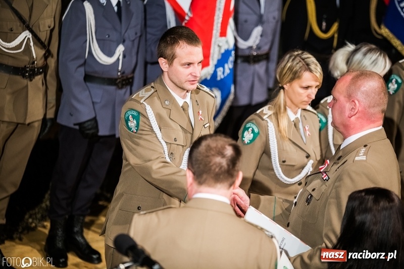 Zdjęcie w galerii na portalu naszraciborz.pl: Raciborskie obchody Narodowego Święta Niepodległości i Dnia Służby Cywilnej wiadomości z regionu