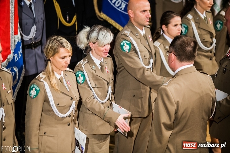 Zdjęcie w galerii na portalu naszraciborz.pl: Raciborskie obchody Narodowego Święta Niepodległości i Dnia Służby Cywilnej wiadomości z regionu