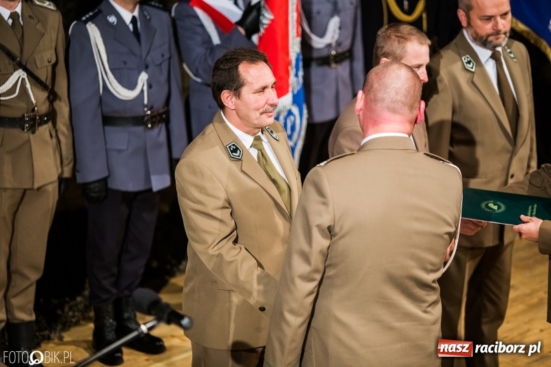 Zdjęcie w galerii na portalu naszraciborz.pl: Raciborskie obchody Narodowego Święta Niepodległości i Dnia Służby Cywilnej wiadomości z regionu