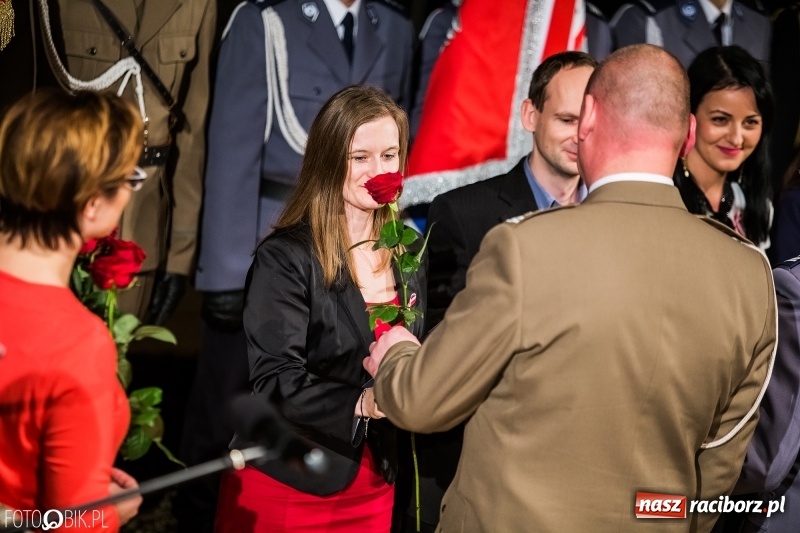 Zdjęcie w galerii na portalu naszraciborz.pl: Raciborskie obchody Narodowego Święta Niepodległości i Dnia Służby Cywilnej wiadomości z regionu