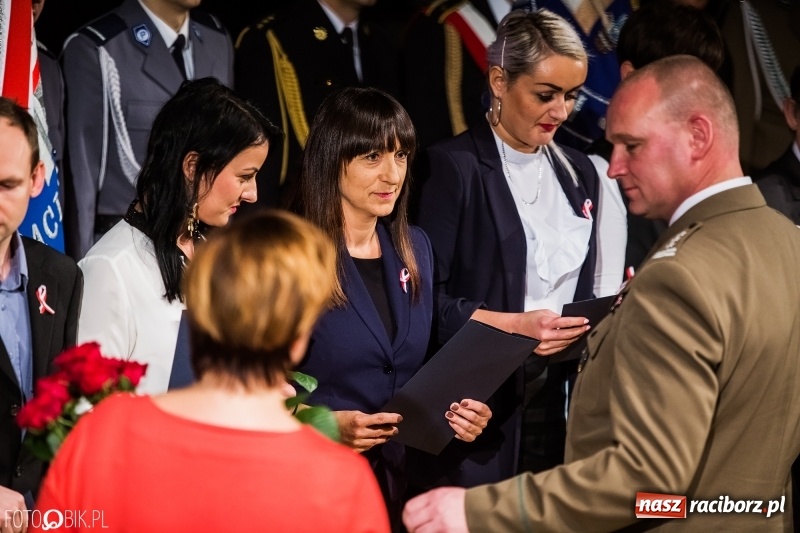 Zdjęcie w galerii na portalu naszraciborz.pl: Raciborskie obchody Narodowego Święta Niepodległości i Dnia Służby Cywilnej wiadomości z regionu