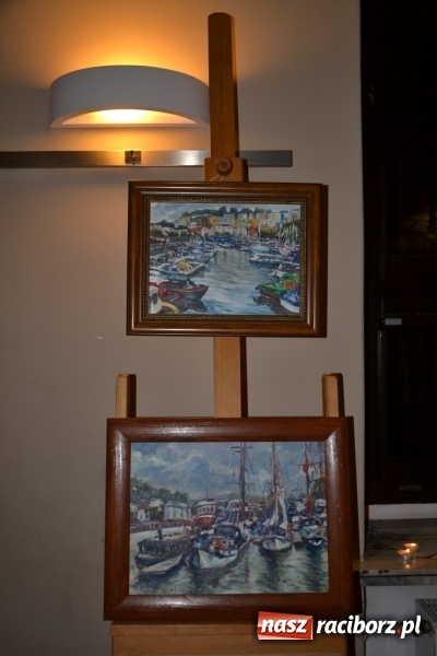 Zdjęcie w galerii na portalu naszraciborz.pl: Ocalmy je od zapomnienia. Wieczór przy świecach w Tworkowie  wiadomości z regionu