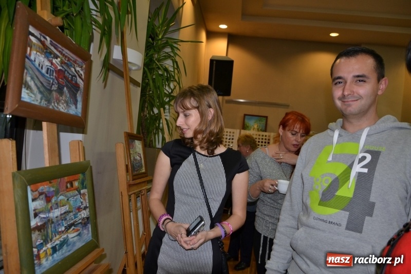 Zdjęcie w galerii na portalu naszraciborz.pl: Ocalmy je od zapomnienia. Wieczór przy świecach w Tworkowie  wiadomości z regionu