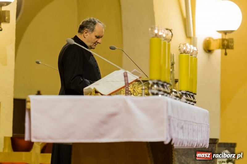 Zdjęcie w galerii na portalu naszraciborz.pl: Ostatnie pożegnanie śp. Pawła Kowola wiadomości z regionu