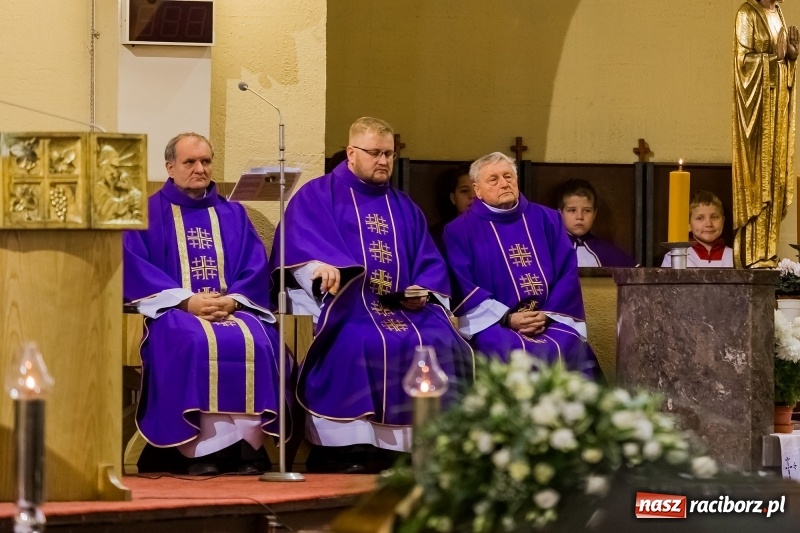 Zdjęcie w galerii na portalu naszraciborz.pl: Ostatnie pożegnanie śp. Pawła Kowola wiadomości z regionu