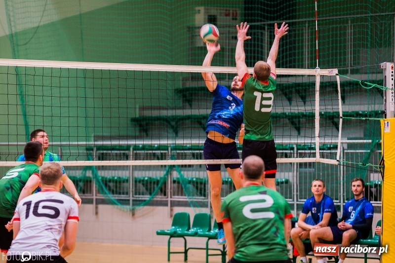 Zdjęcie w galerii na portalu naszraciborz.pl: Siatkarze Rafako Racibórz nadal niepokonani  wiadomości z regionu