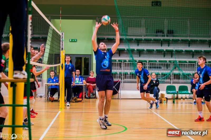Zdjęcie w galerii na portalu naszraciborz.pl: Siatkarze Rafako Racibórz nadal niepokonani  wiadomości z regionu