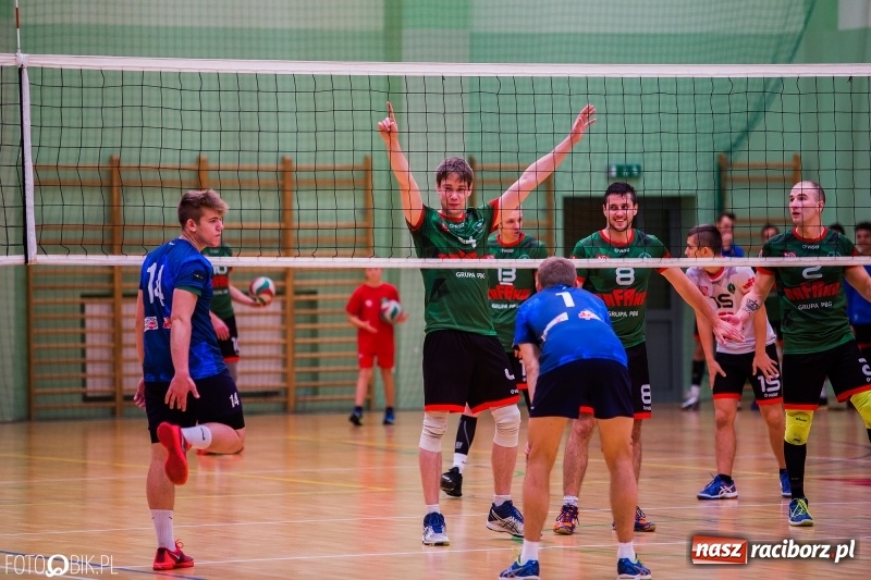 Zdjęcie w galerii na portalu naszraciborz.pl: Siatkarze Rafako Racibórz nadal niepokonani  wiadomości z regionu