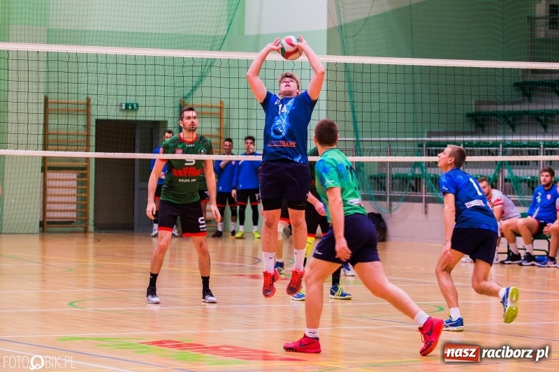 Zdjęcie w galerii na portalu naszraciborz.pl: Siatkarze Rafako Racibórz nadal niepokonani  wiadomości z regionu