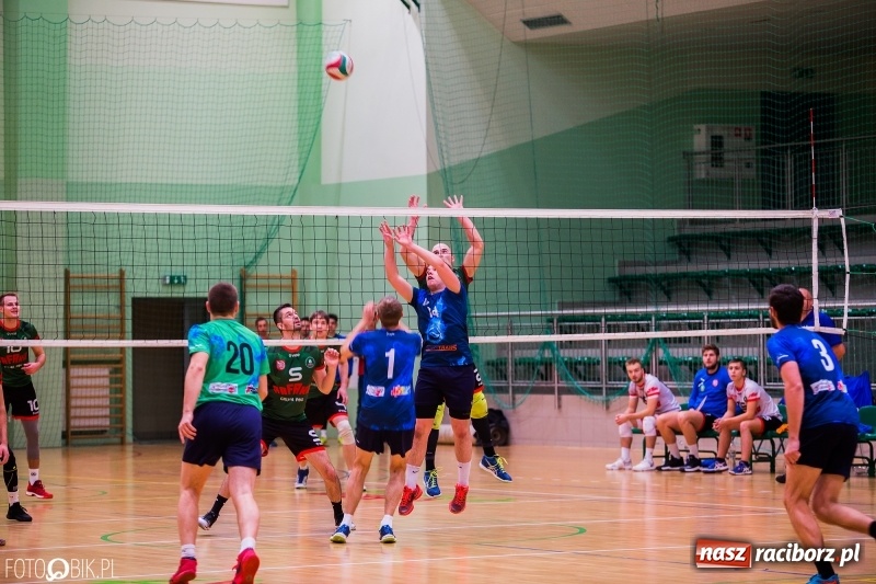 Zdjęcie w galerii na portalu naszraciborz.pl: Siatkarze Rafako Racibórz nadal niepokonani  wiadomości z regionu