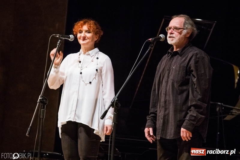 Zdjęcie w galerii na portalu naszraciborz.pl: Wojtek Mazolewski Quintet zagrał w Raciborzu wiadomości z regionu