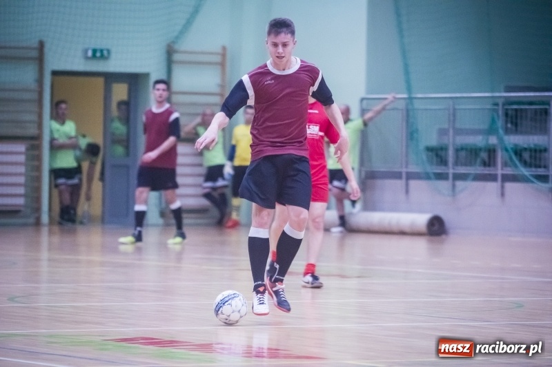 Zdjęcie w galerii na portalu naszraciborz.pl: Wygrana Willi Wiktorii Brenna i remis w trzeciej lidze, czyli sobota z HLPN wiadomości z regionu