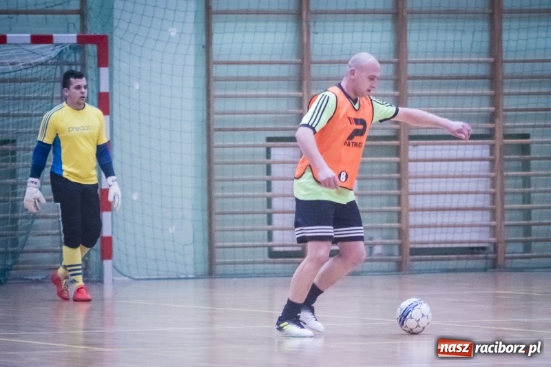 Zdjęcie w galerii na portalu naszraciborz.pl: Wygrana Willi Wiktorii Brenna i remis w trzeciej lidze, czyli sobota z HLPN wiadomości z regionu