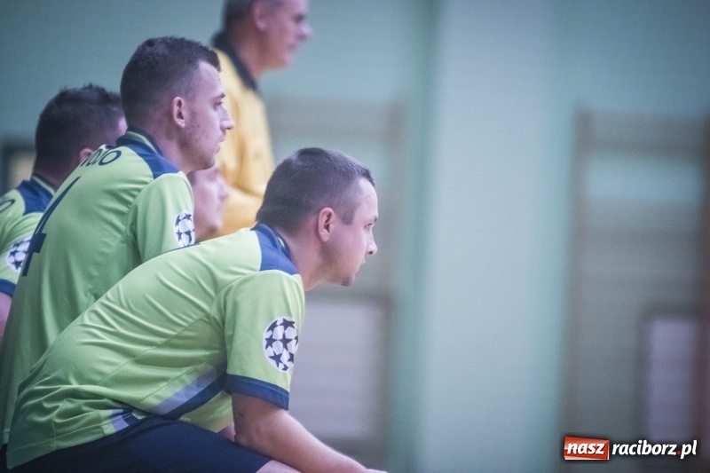 Zdjęcie w galerii na portalu naszraciborz.pl: Wygrana Willi Wiktorii Brenna i remis w trzeciej lidze, czyli sobota z HLPN wiadomości z regionu