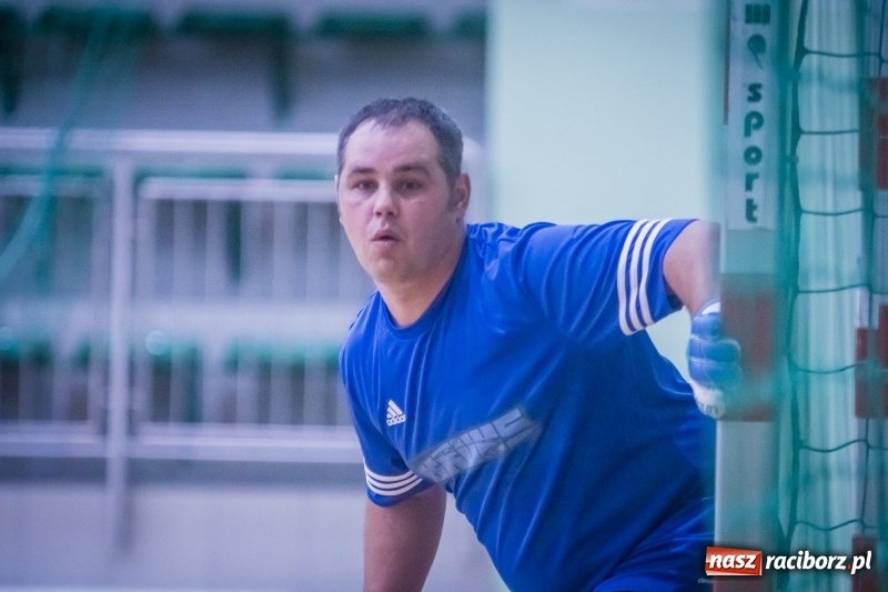 Zdjęcie w galerii na portalu naszraciborz.pl: Wygrana Willi Wiktorii Brenna i remis w trzeciej lidze, czyli sobota z HLPN wiadomości z regionu