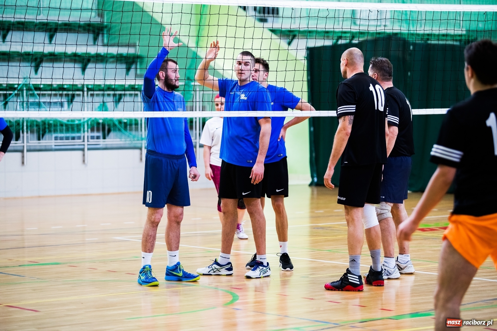 Zdjęcie w galerii na portalu naszraciborz.pl: JP Telebim RLPS: Hit kolejki dla Lunatyków wiadomości z regionu
