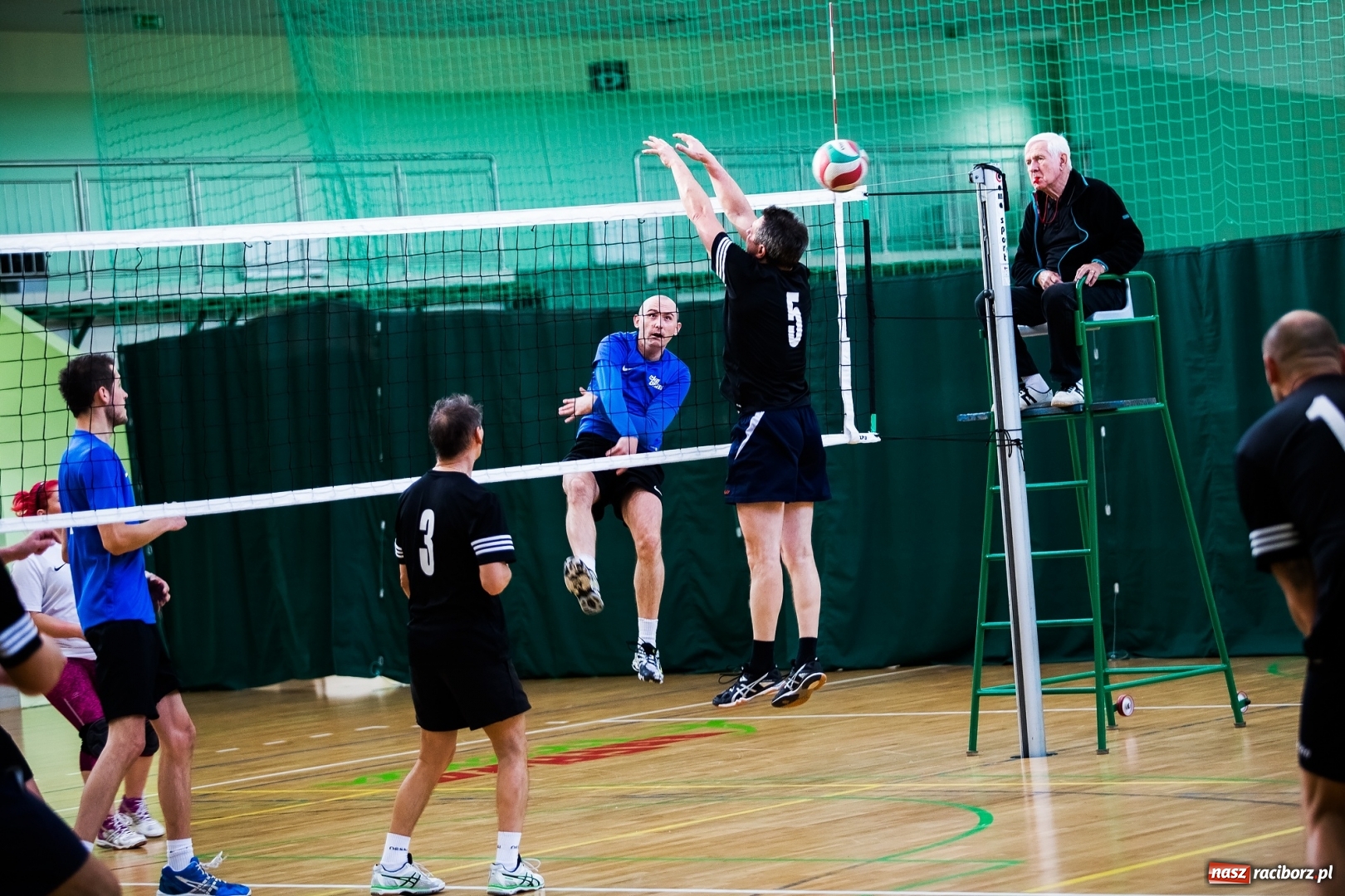 Zdjęcie w galerii na portalu naszraciborz.pl: JP Telebim RLPS: Hit kolejki dla Lunatyków wiadomości z regionu