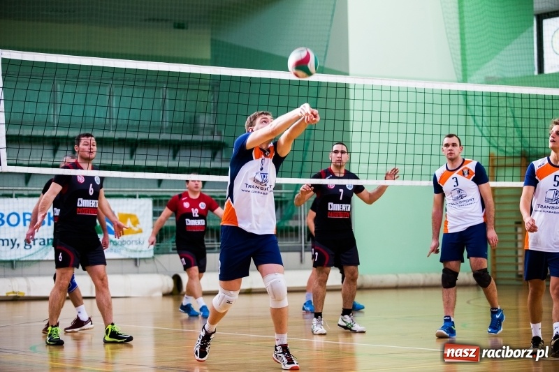 Zdjęcie w galerii na portalu naszraciborz.pl: JP Telebim RLPS: Hit kolejki dla Lunatyków wiadomości z regionu