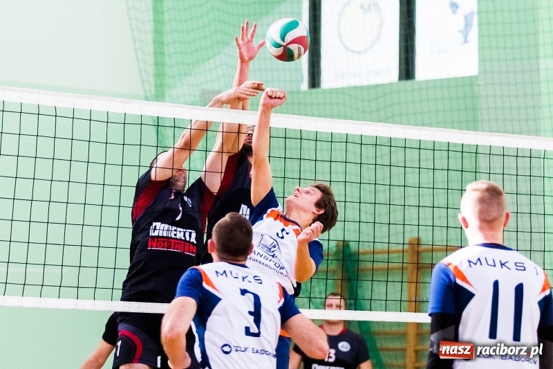 Zdjęcie w galerii na portalu naszraciborz.pl: JP Telebim RLPS: Hit kolejki dla Lunatyków wiadomości z regionu