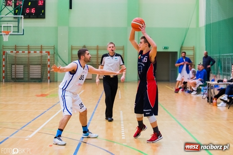 Zdjęcie w galerii na portalu naszraciborz.pl: Ofensywa Racibórz z kompletem punktów  wiadomości z regionu