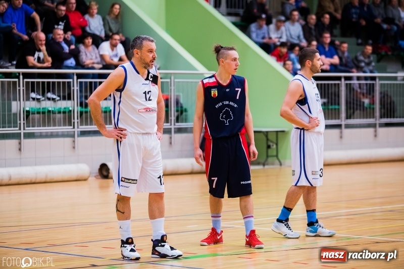 Zdjęcie w galerii na portalu naszraciborz.pl: Ofensywa Racibórz z kompletem punktów  wiadomości z regionu
