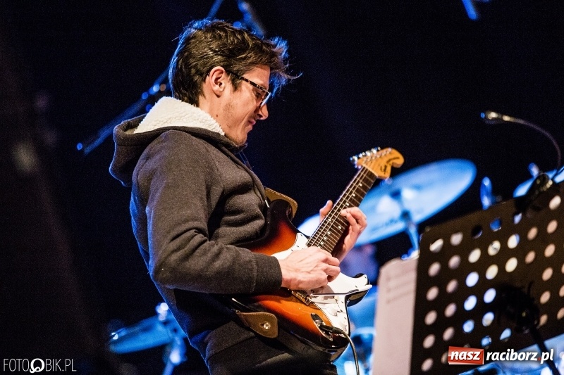 Zdjęcie w galerii na portalu naszraciborz.pl: Koncert Manu Katché Trio w ramach Palm Jazz Days Festival wiadomości z regionu