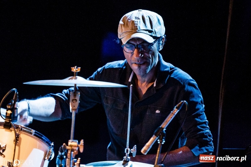 Zdjęcie w galerii na portalu naszraciborz.pl: Koncert Manu Katché Trio w ramach Palm Jazz Days Festival wiadomości z regionu