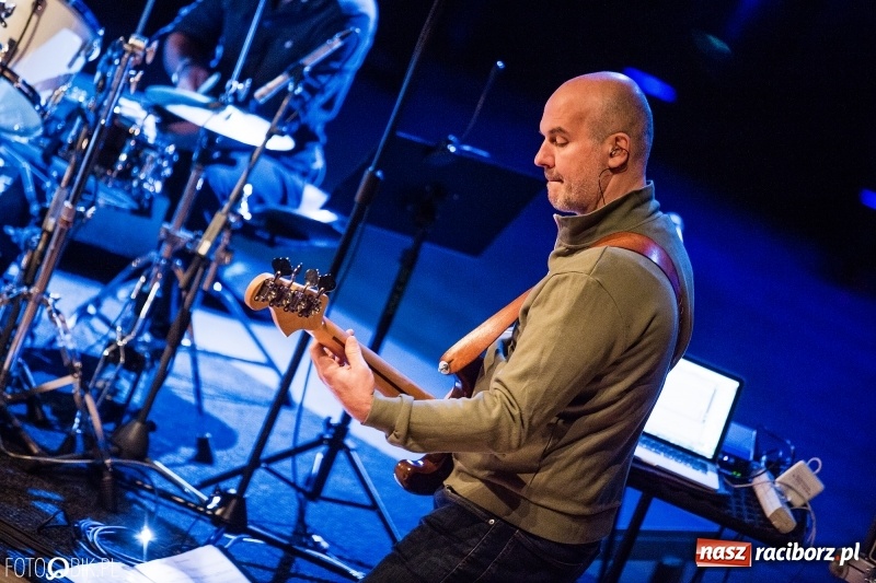 Zdjęcie w galerii na portalu naszraciborz.pl: Koncert Manu Katché Trio w ramach Palm Jazz Days Festival wiadomości z regionu